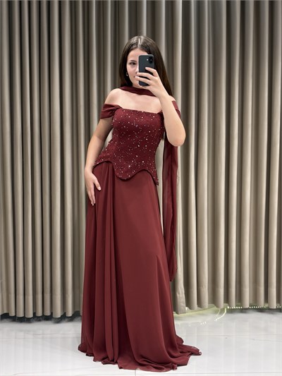 Bordo Üzeri Taş İşlemeli Kloş Abiye Elbise | Kaleiçi Yıldızlar