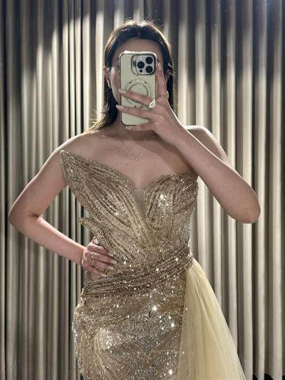 Gold Straplez Pul Payet İşlemeli Abiye Elbise | Kaleiçi Yıldızlar