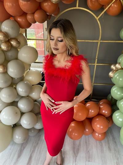 Kırmızı Kayık Yaka Otrişli Midi Boy Abiye Elbise | Kaleiçi Yıldızlar