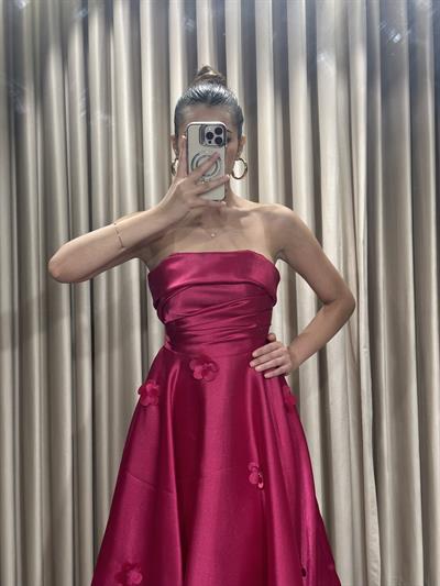Fuşya Önü Drapeli Uçuş Model Eteği Çiçek Detaylı Prenses Model Abiye Elbise | Kaleiçi Yıldızlar