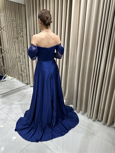 Saks Kayık Yaka Dantel Kollu Abiye Elbise | Kaleiçi Yıldızlar