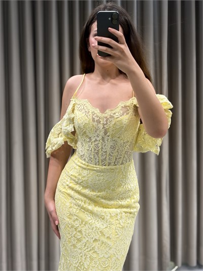 Sarı İnce Askılı Güpür Model Balık Abiye Elbise | Kaleiçi Yıldızlar