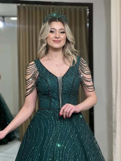 Zümrüt Yeşili Simli Taşlı Helen Kesim Abiye Elbise | Kaleiçi Yıldızlar