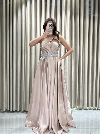 Bej Straplez Önü Taş Kemer Detaylı Prenses Model Abiye Elbise | Kaleiçi Yıldızlar