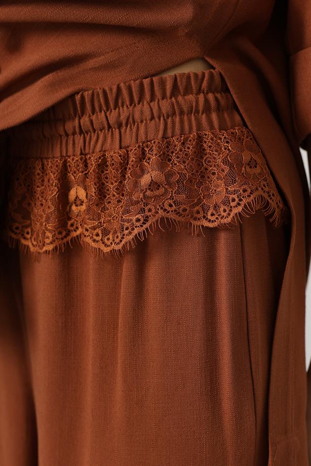 Beli Dantel Detaylı Keten Pantolon - Kahve
