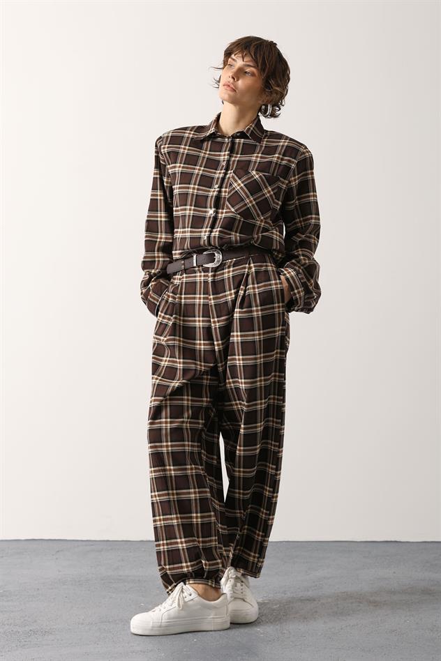 EKOSELİ ÖNDEN PİLELİ PANTOLON - Kahve-Siyah