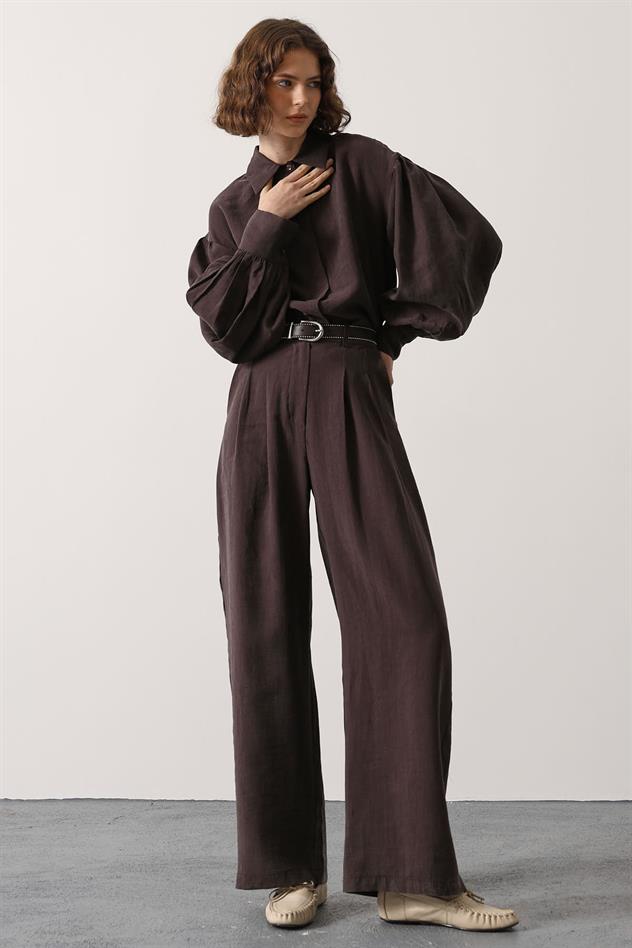 PİLELİ KEMER DETAYLI PANTOLON - Kahve