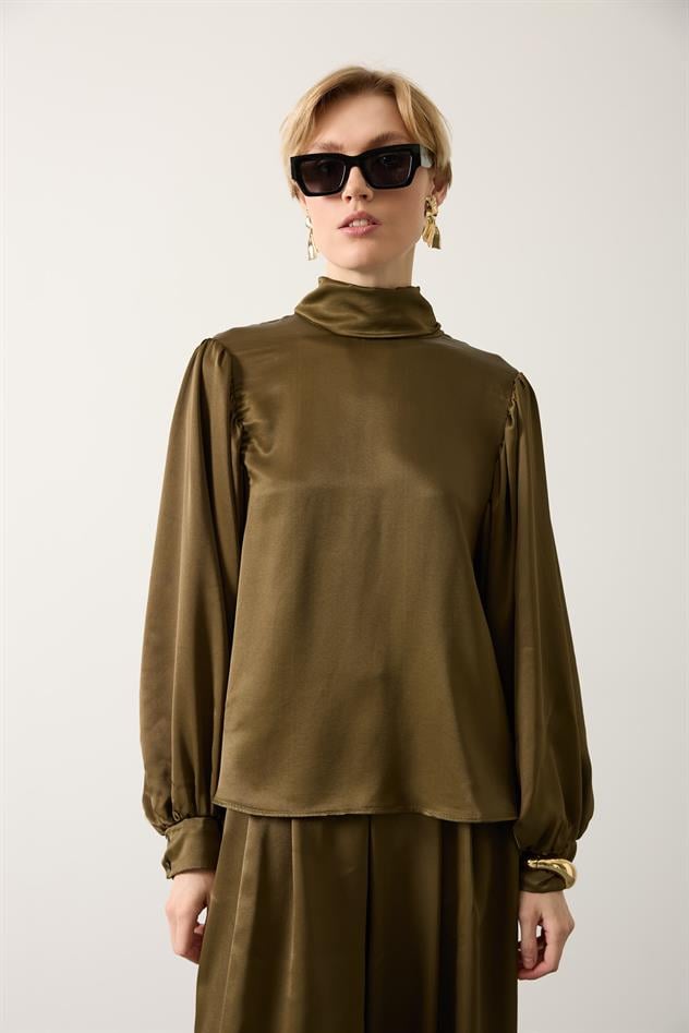 ARKADAN BAĞLAMALI SATEN BLUZ - Haki