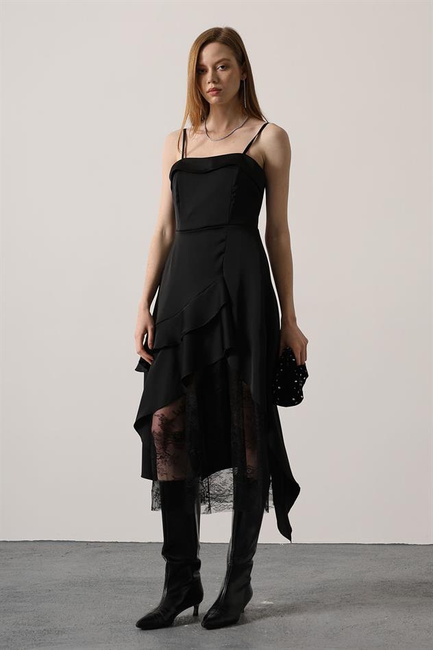 ASİMETRİK DANTEL DETAYLI SATEN ELBİSE - Siyah