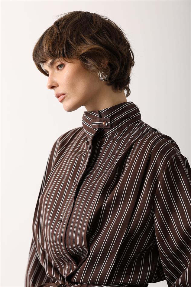 BEL BAĞLAMALI GÖMLEK DETAYLI TAKIM - Kahve