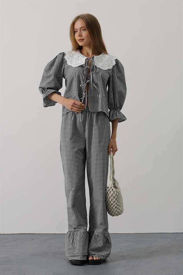 Dantel Yakalı Kare Desenli Takım - Siyah