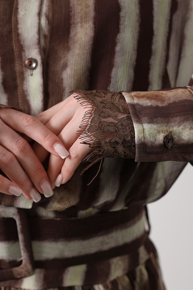 DANTELLİ GOLD KEMERLİ ELBİSE - Yeşil