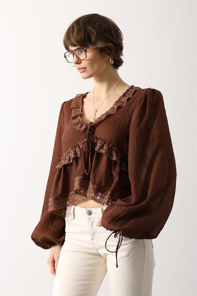 DANTELLİ UZUN KOL BLUZ - Kahve