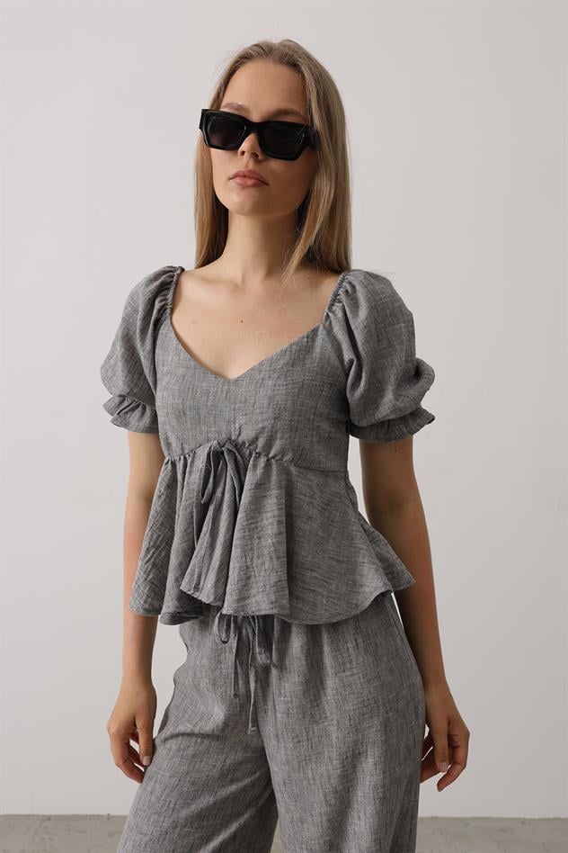 Fiyonklu Yarım Balon Kollu Takım - Siyah