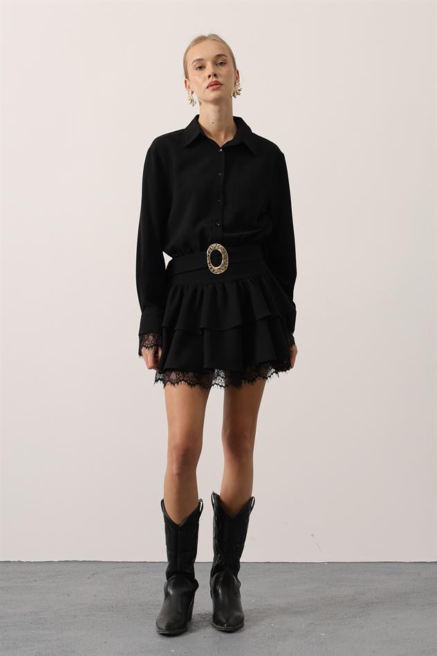 GOLD KEMERLİ DANTEL DETAYLI ELBİSE - Siyah