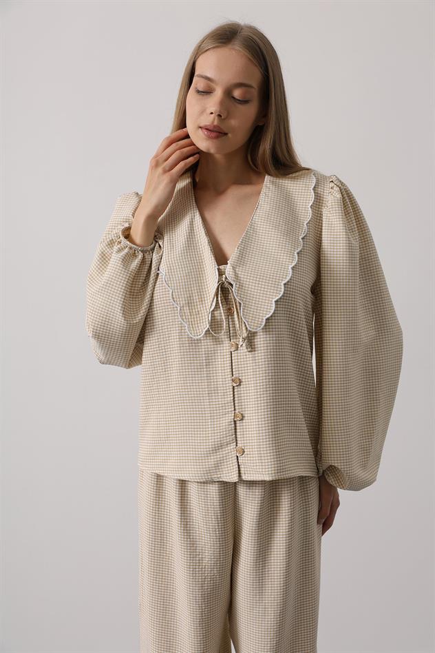 İşlemeli Bebe Yakalı Pantolon Takım - Taş