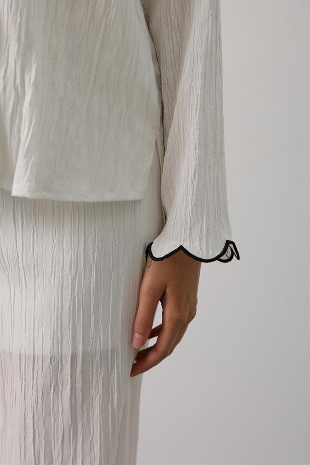 Kontrast Nakış Detaylı Takım - Beyaz