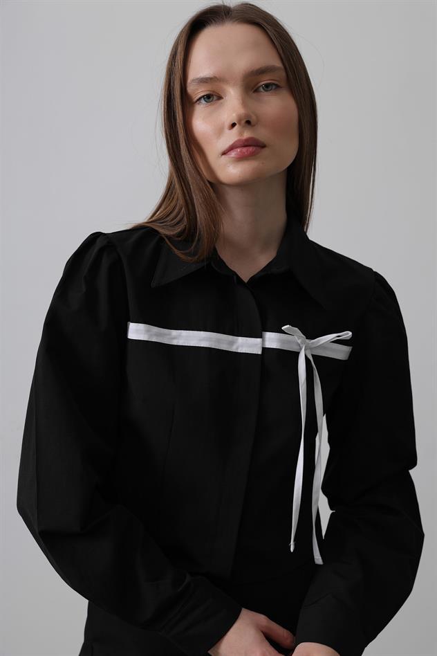 Önü Kontrast Fiyonklu Gömlek - Siyah