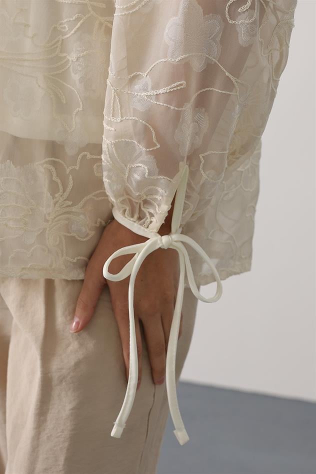 Şifon Desenli Bağlamalı Bluz - Taş