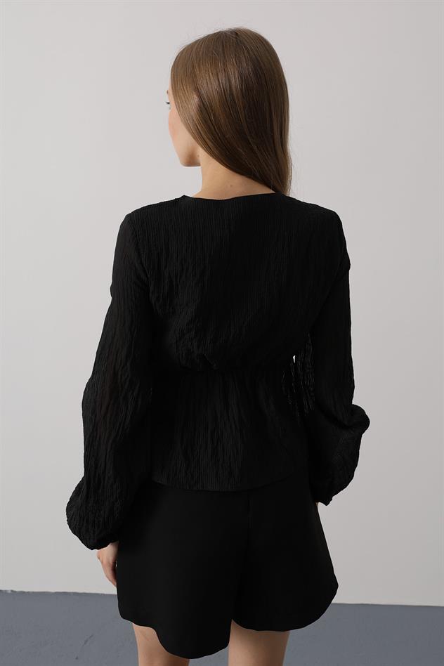 V Yaka Dantelli Bluz - Siyah