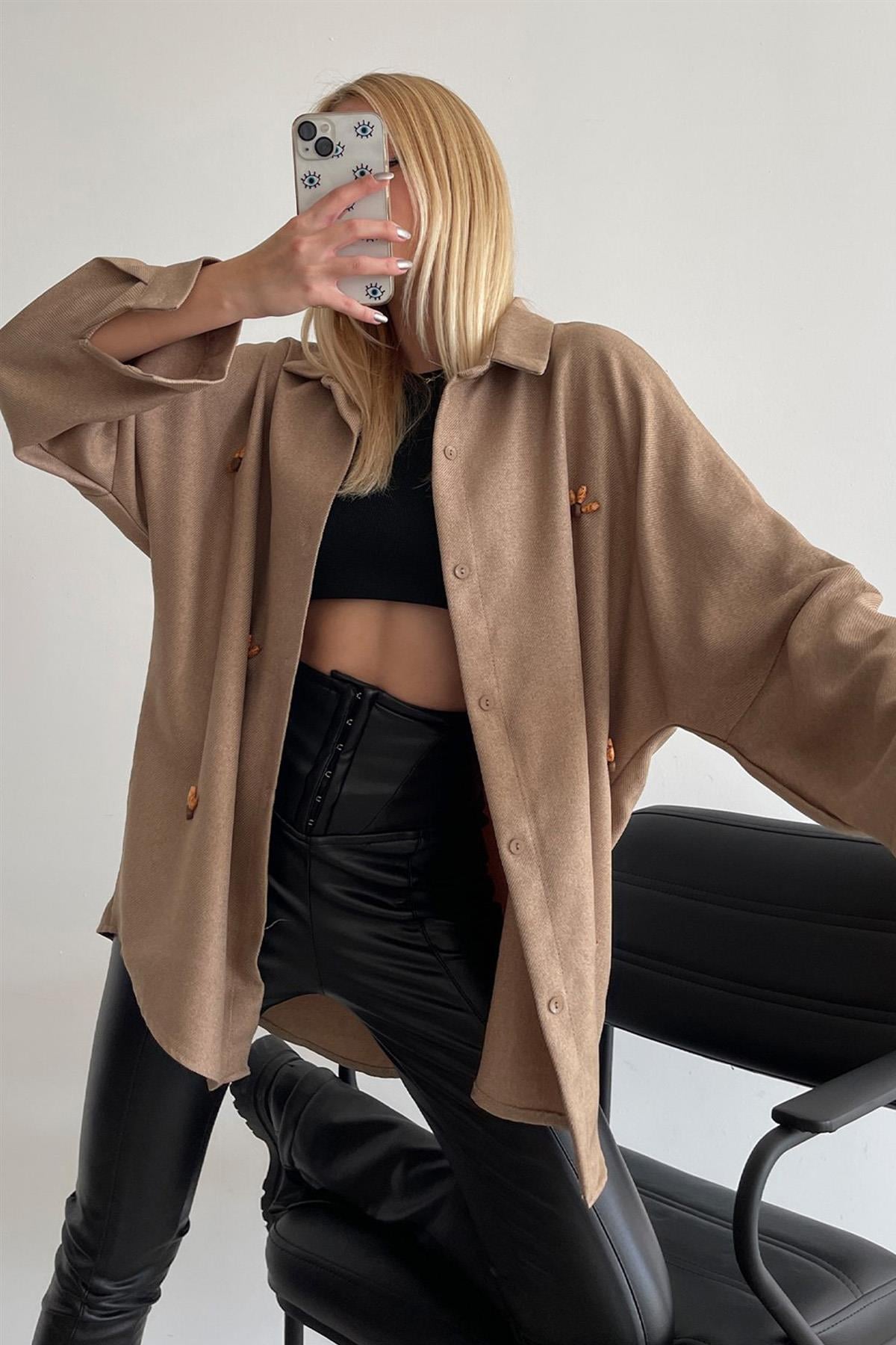 Yün Efekt Oversize Boncuklu Gömlek Taş