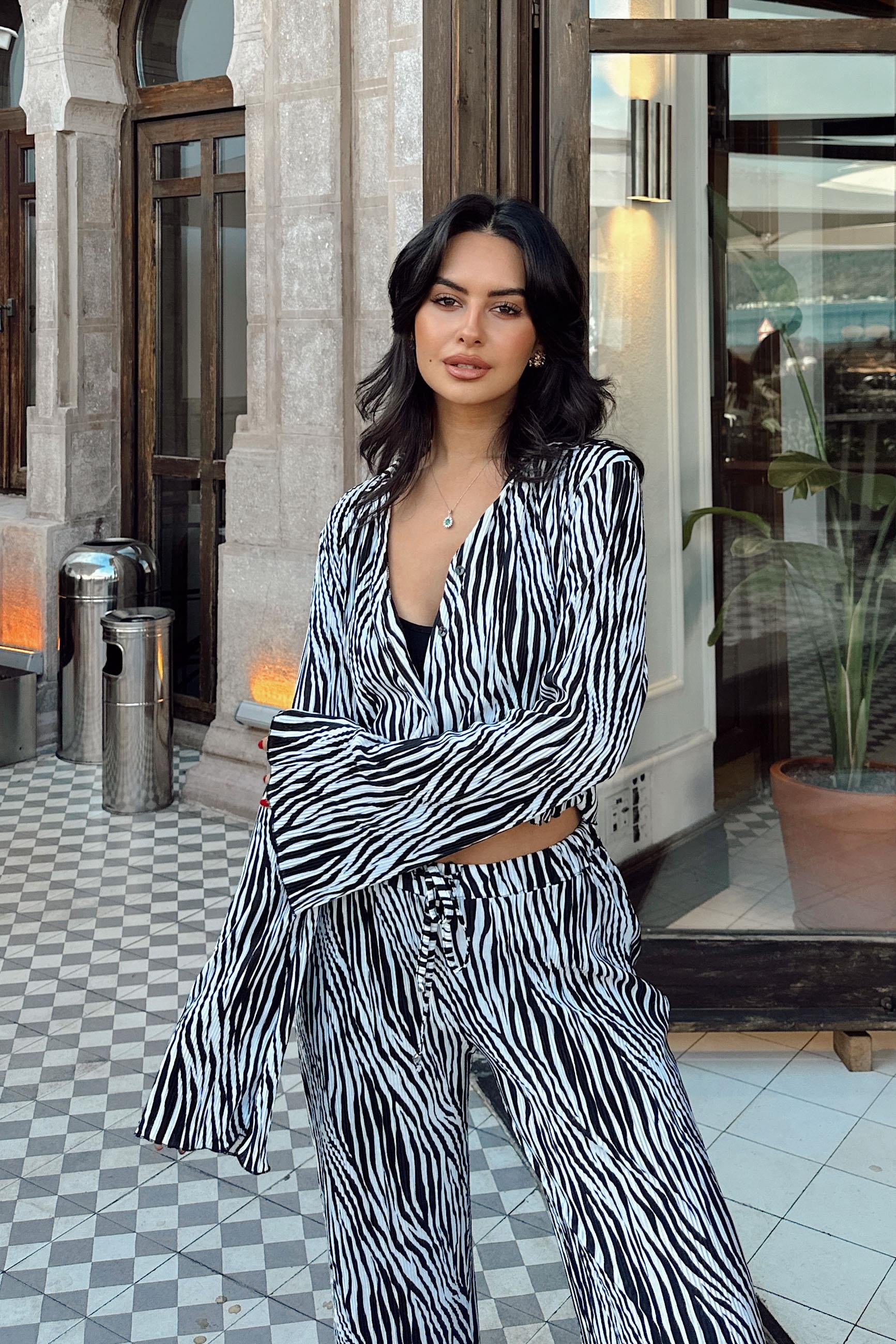 Zebra Desen Gömlek Siyah-Beyaz