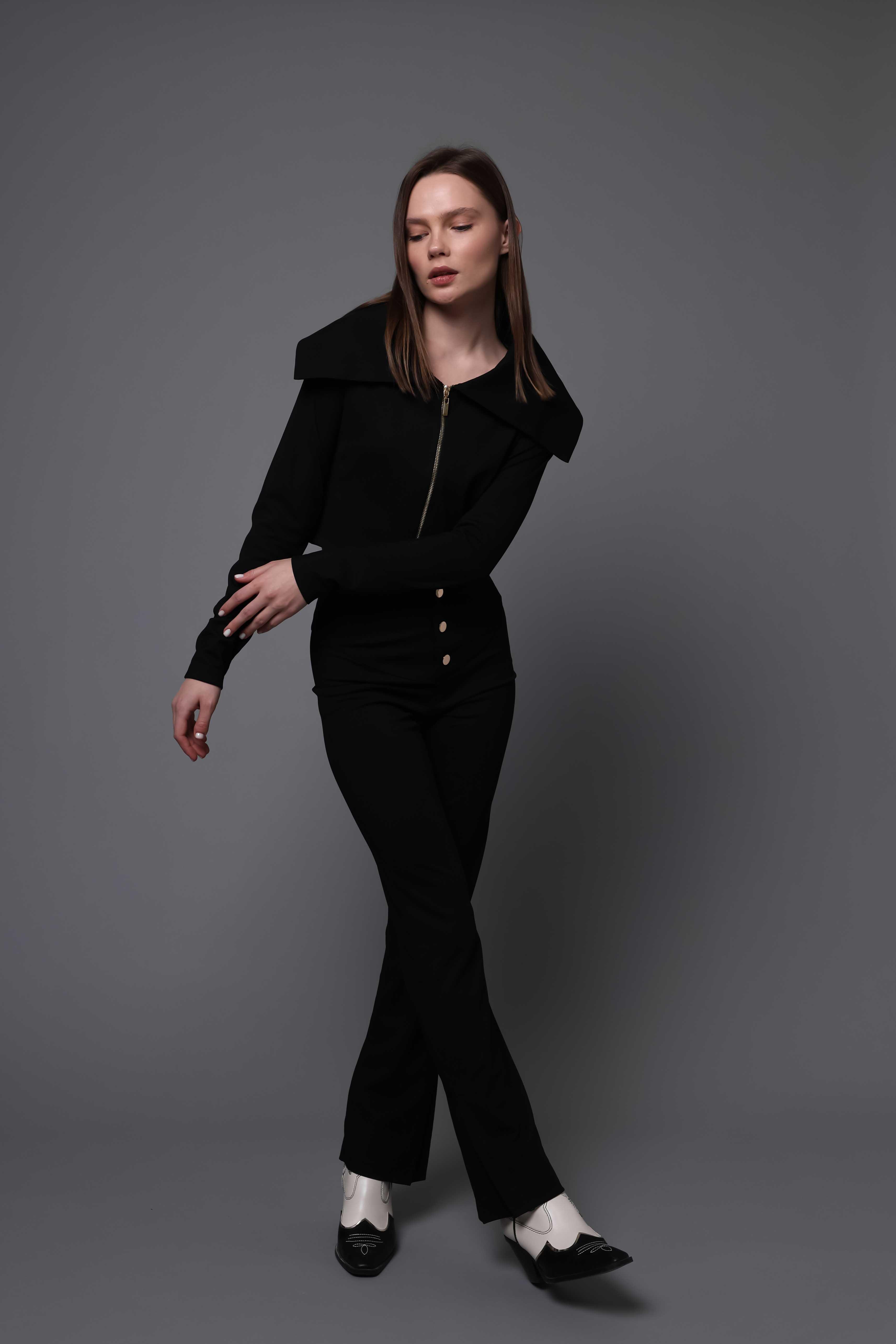 Gold Düğme Detaylı Pantolon Siyah