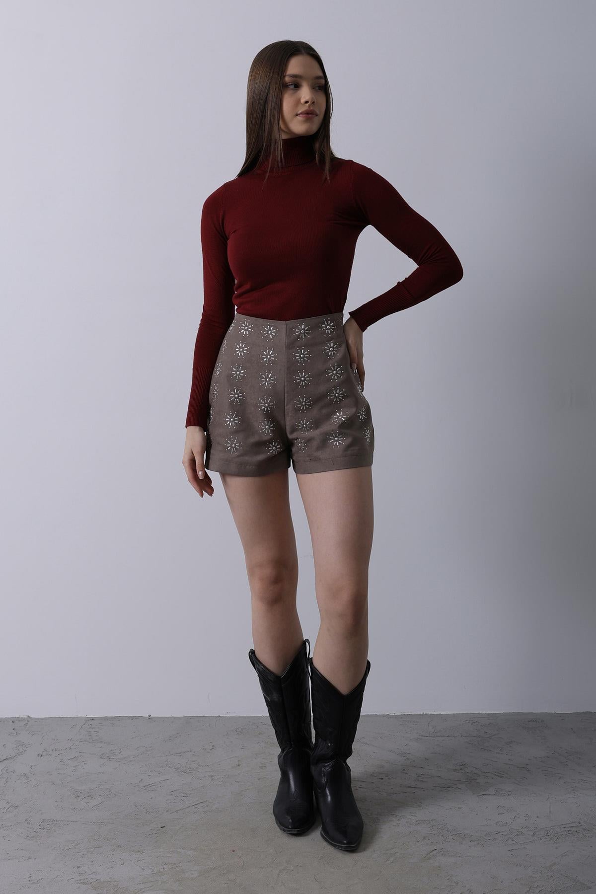 Taşlı Süet Şort - Vizon