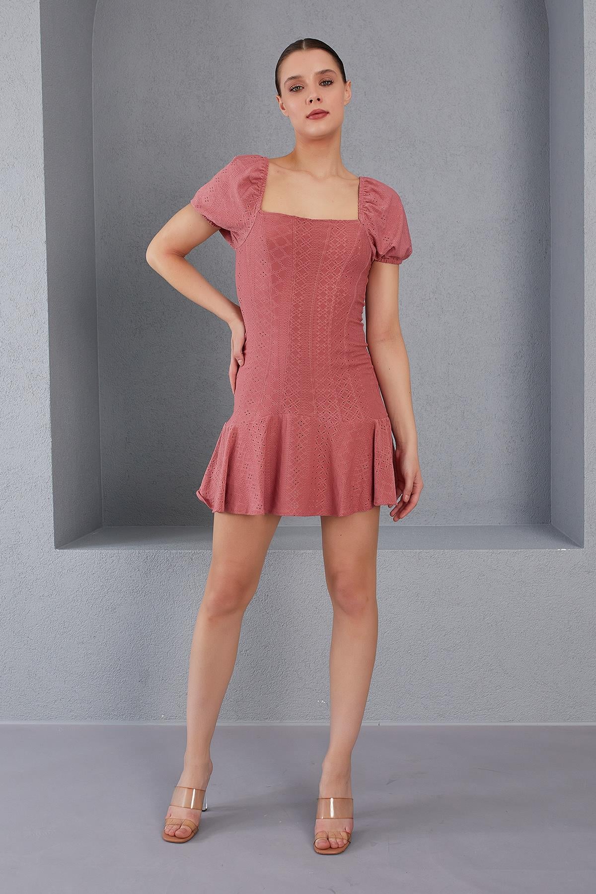 BRODELİ MİNİ ELBİSE - PEMBE