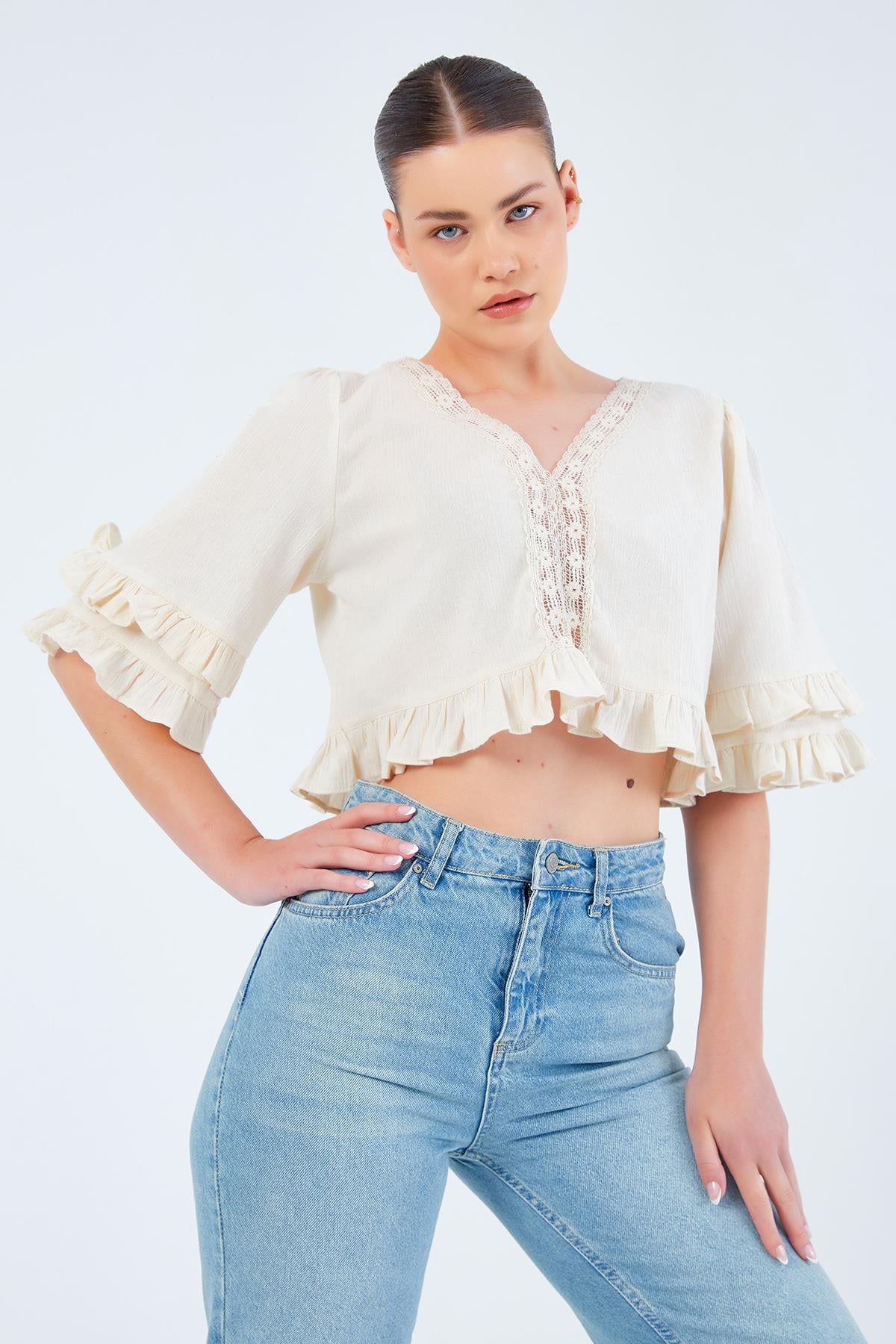 Fırfırlı Bluz - Ekru