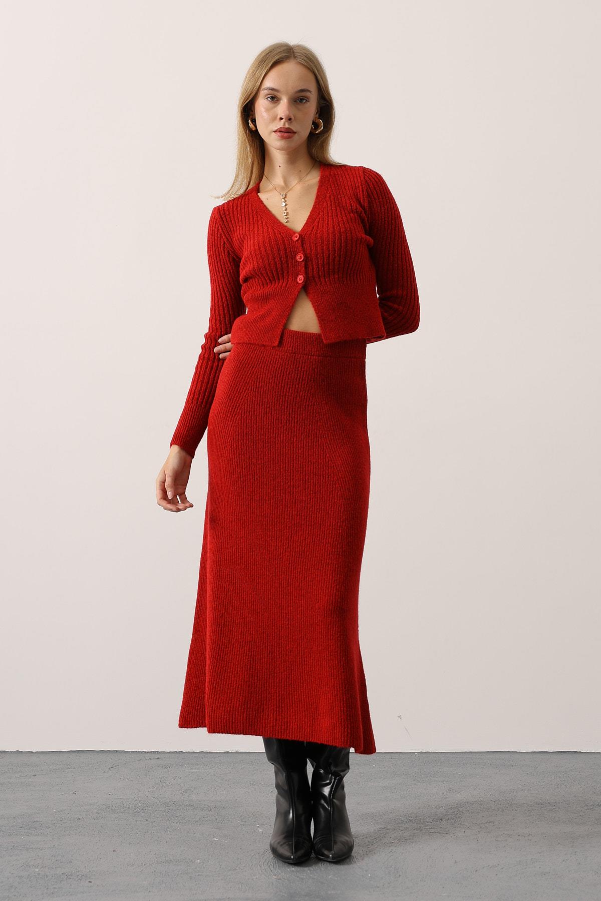 TRİKO TAKIM ELBİSELİ - Kırmızı