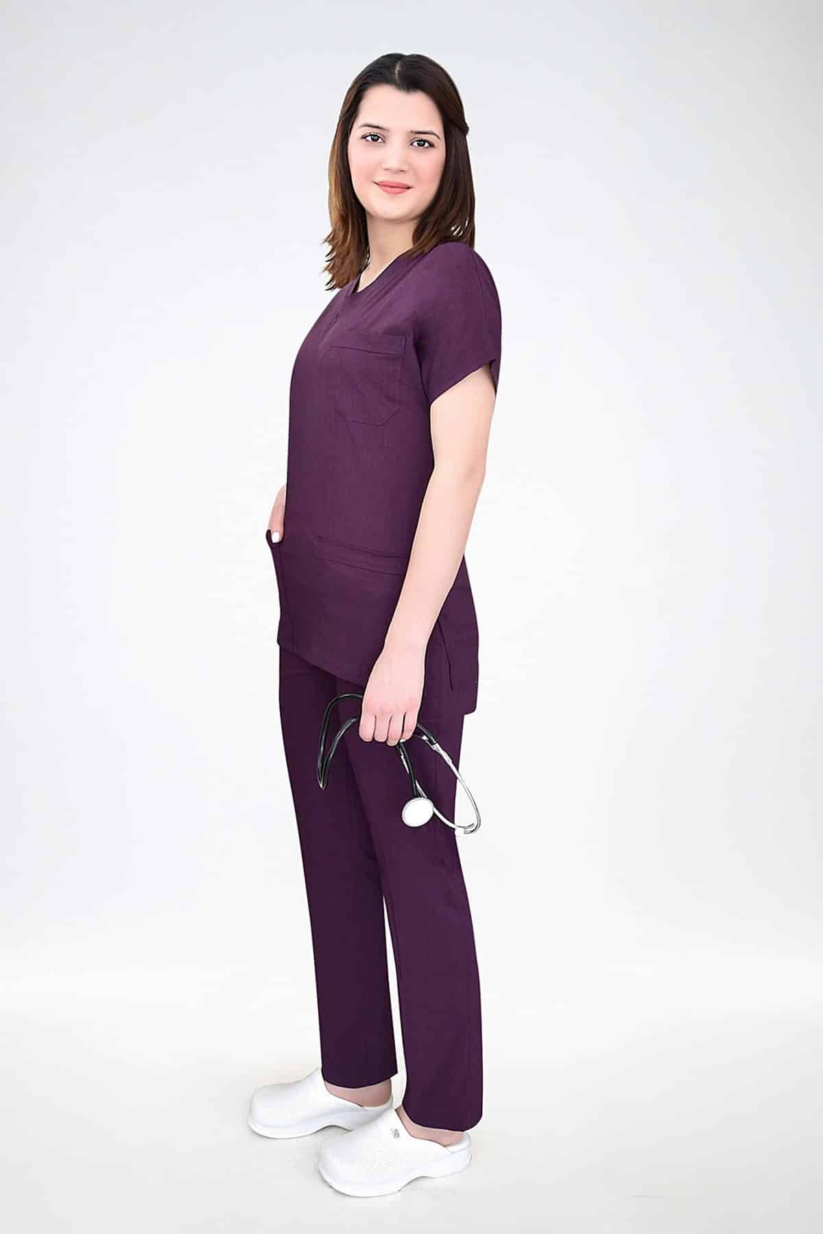 Hemşireler için En İyi Scrubs