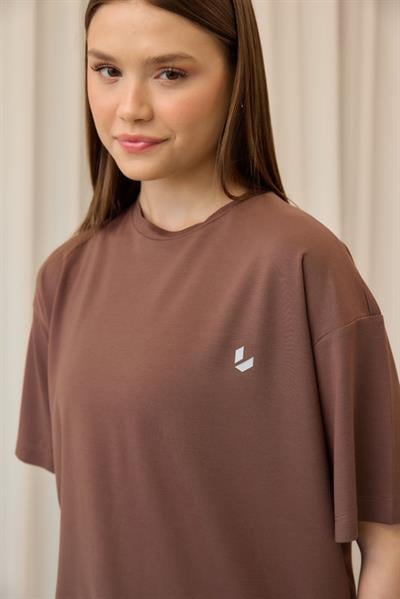 Bisiklet Yaka Tişört Kahve