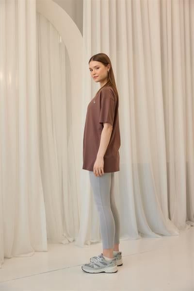 Bisiklet Yaka Tişört Kahve