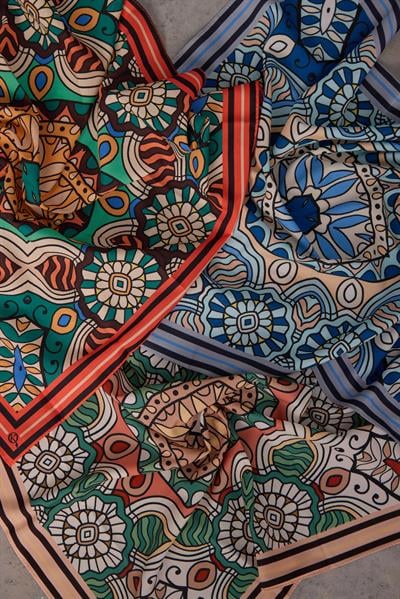 Etnik Desen Fular Bej