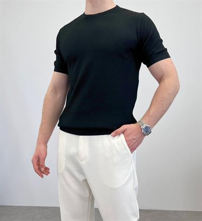 ÖRME BİSİKLET YAKA İNCE FİTİLLİ T-SHIRT SİYAH