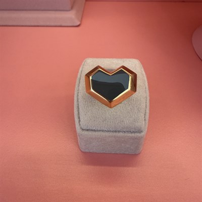 BYNARS DARK HEART RING