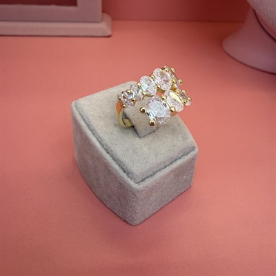 BYNARS ICE QUEEN RING