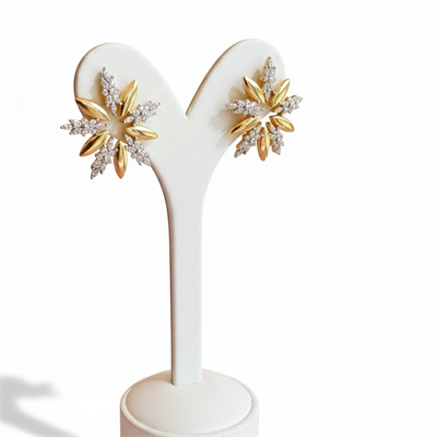 BYNARS LOVE STAR EARRINGS
