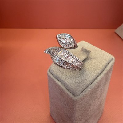 BYNARS VELORA RING