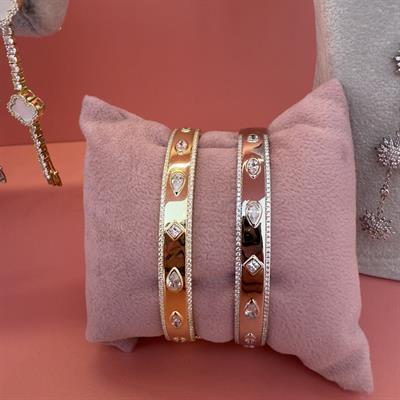 ÇOKLU TAŞLI HERA GOLD  KELEPÇE