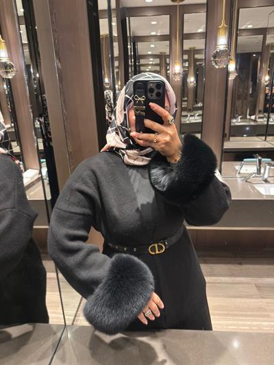 ROYAL FOX FUR