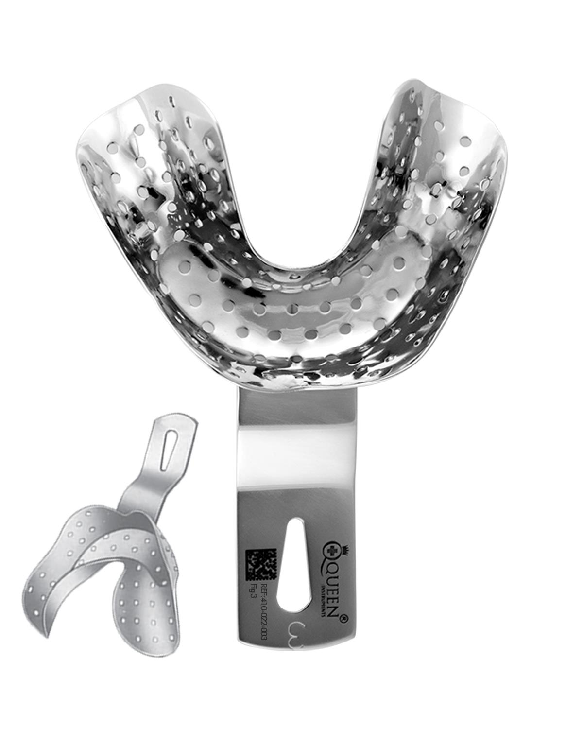 Alt Ön Dişli, Arka Dişsiz (Kenedy) Ölçü Kaşiğı Fig. 4 8cm/5.5cm 10,5cm