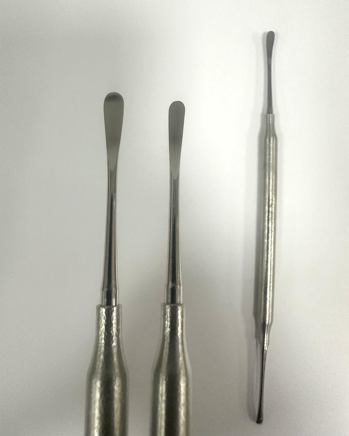 Doğrusal Oval/Oval Periost Elevatörü GOLDMAN-FOX 4mm/3 mm 19cm