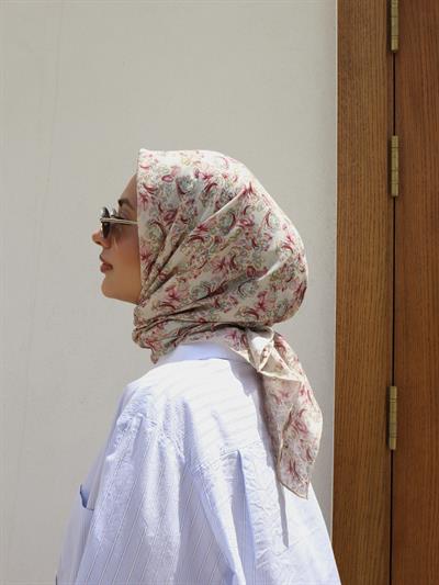 NİVA EŞARP