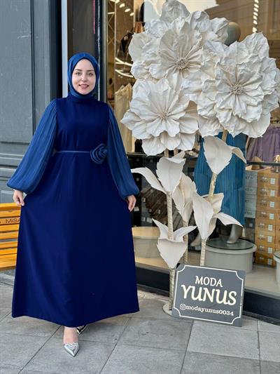 Balon Kol Manşeti Lastikli Güllü Kemerli Tesettür Elbise