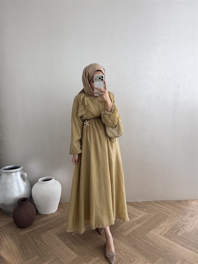 Vual Broşlu Elbise - Yağ Yeşili