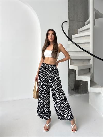 Siyah Geometrik Desenli Bol Paça PantolonPantolonJeevee