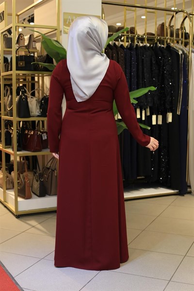 0007 KOD TAŞ DETAYLI KREP ELBİSE