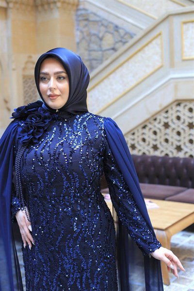 0052 KOD PELERİN DETAYLI ELBİSE